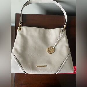 Michael Kors Nicole Medium Shoulder bag
